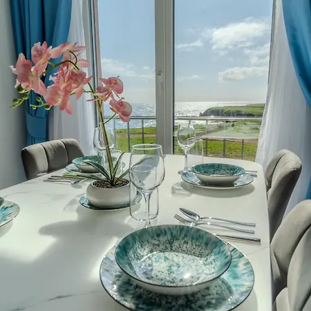 Sea View Luxury - Azzure Cliff And Sea Luxury Apartment Achtopol